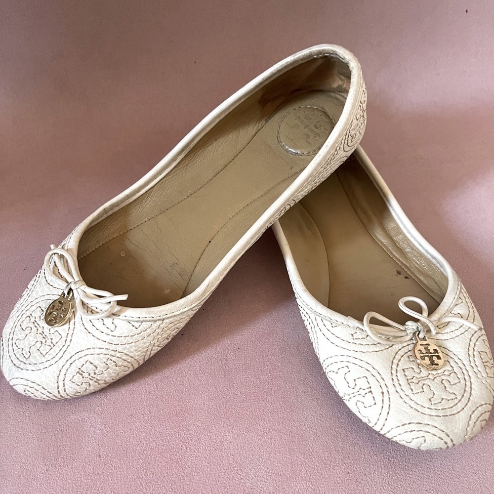 Tory Burch flats